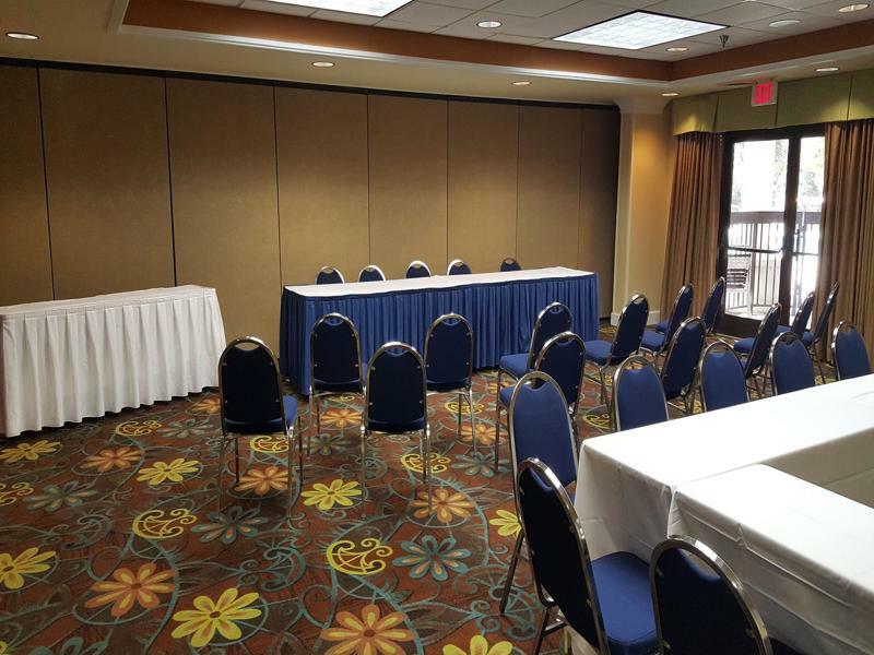 Holiday Inn Express & Suites Wilmington-University Center By Ihg Extérieur photo